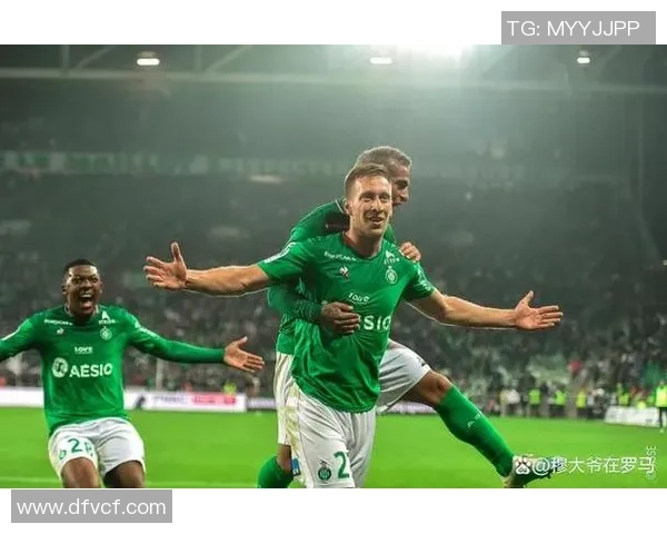 里昂与圣埃蒂安激战在即谁能在德比战中笑到最后